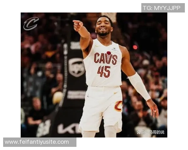 米切尔状态低迷20投仅中6末节发力独得10分难救主